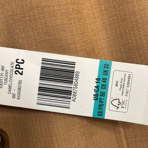 Le Suit Lined blazer with dark brown pants. - Picture 5 of 10